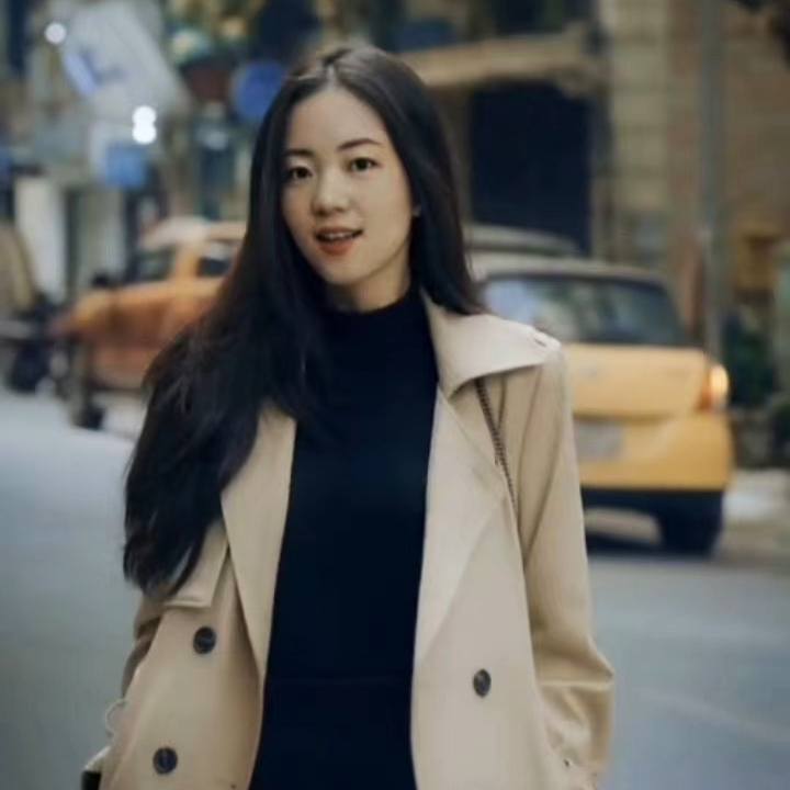 設(shè)計師：何思靜